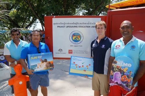 Совместную образовательную программу по безопасности на воде разрабатывают Пхукетский клуб спасателей (PLC) и крупнейшая волонтерская спасательная организация Австралии SLSA.