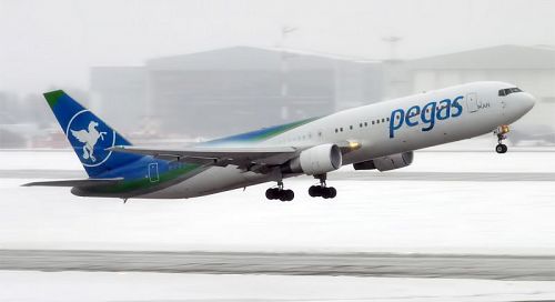 Boeing 767 авиакомпании Pegas Fly. Фото:Anna Zvereva / Wikimedia Commons