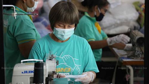 Вызванный коронавирусом кризис затронул далеко не только туристическую отрасль. Фото: Varuth Hirunyatheb / Bangkok Post