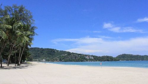 Пляжи Пхукета остаются закрытыми. Откроются они лишь по отдельному распоряжению властей. Фото: Phuket PR Deparment