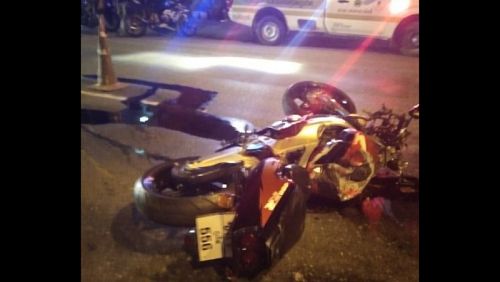Безработный мужчина погиб в мотоциклетной аварии в Таланге. Фото: Иккапоп Тхонгтуб
