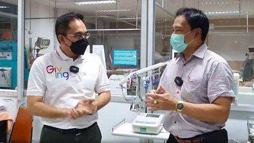 Директор Vachira Phuket Hospital Чалермпонг Суконтапон опасается дефицита палат ICU. Фото: Official COVID-19 Information Center Phuket