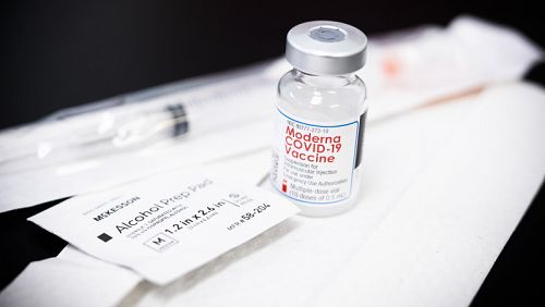 Вакциной Moderna можно будет привиться только в частных больницах. Фото: Governor Tom Wolf / Wikimedia Commons