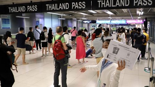 Минтуризма сообщило о возможной отмене Thailand Pass с 1 июля, а также переносе сроков по запуску проекта Thailand Tourism Fee. Фото: Wichan Charoenkiatpakul / Bangkok Post