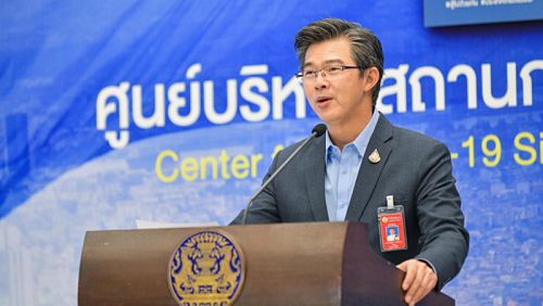 Заместитель постоянного секретаря Минздрава Тависилп Висануйотхин. Фото: Bangkok Post