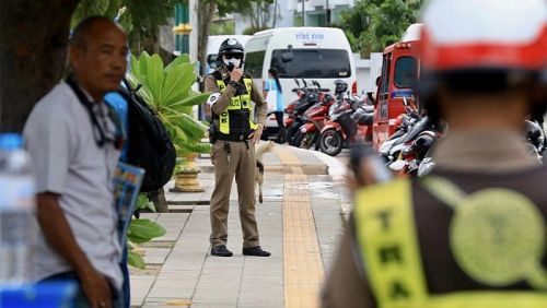 Полиция на улицах Патонга в день прибытия в город круизного лайнера с туристами. Фото: Patong Police
