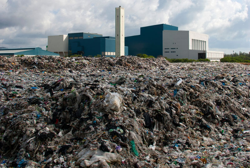 Для борьбы с мусором Пхукету нужно 670 млн бат