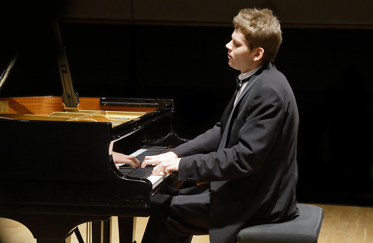 Русский пианист Андрей Гугнин выступит в Таиланде