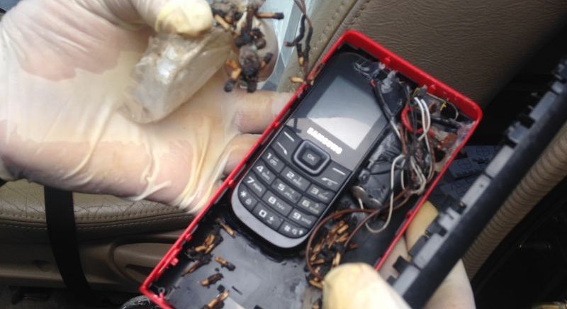 Взрывное устройство, найденное в Патонге.