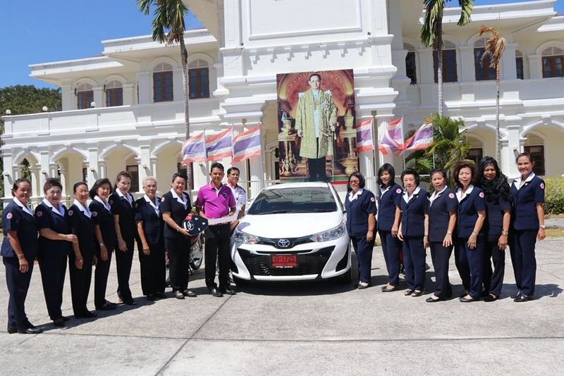 Автомобиль Toyota Yaris выиграл Тхирапхат Петсичуанг. Фото: Phuket PR Department