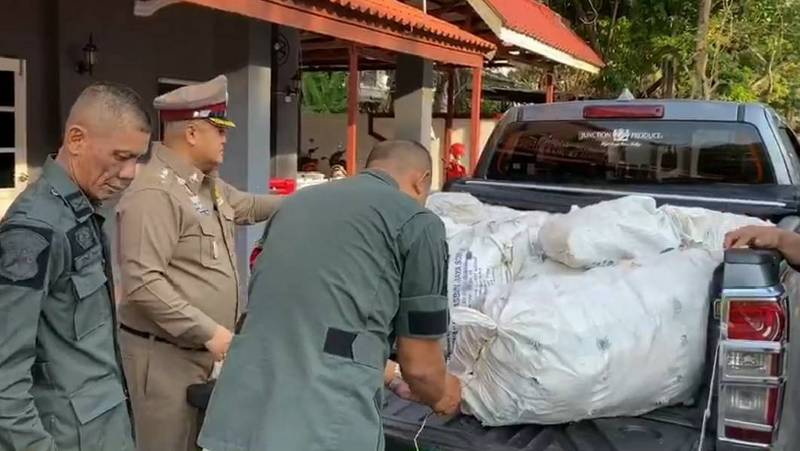 Около 300 кг малайзийского кратома перехватили на Пхукете. Фото: Полиция Пхукета
