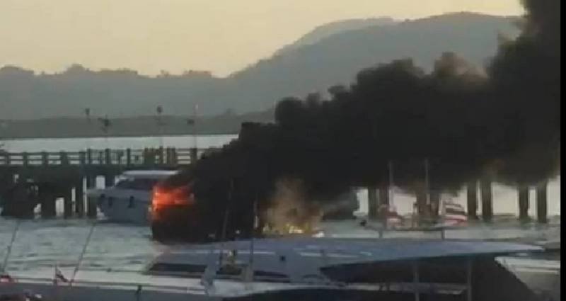 Морская полиция не намерена возбуждать дело по факту возгорания на борту катера во время заправки. Фото: Иккапоп Тхонгтуб