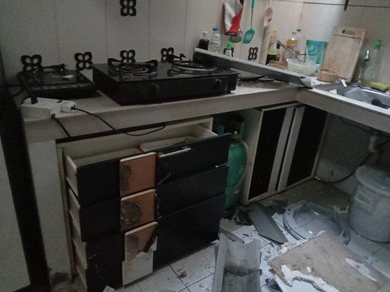 Мужчина пострадал при взрыве газа у себя на кухне. Фото: Иккапоп Тхонгтуб