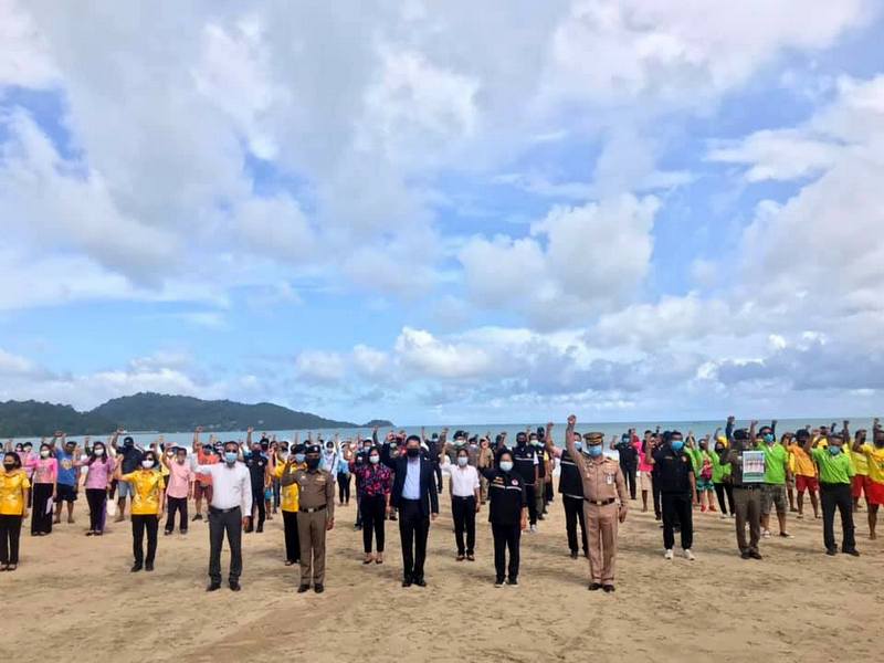 Открытие пляжа Патонг. Фото: Patong Police