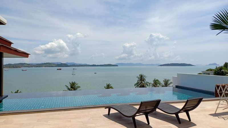 Luxury Seaview Villa , Ah Po