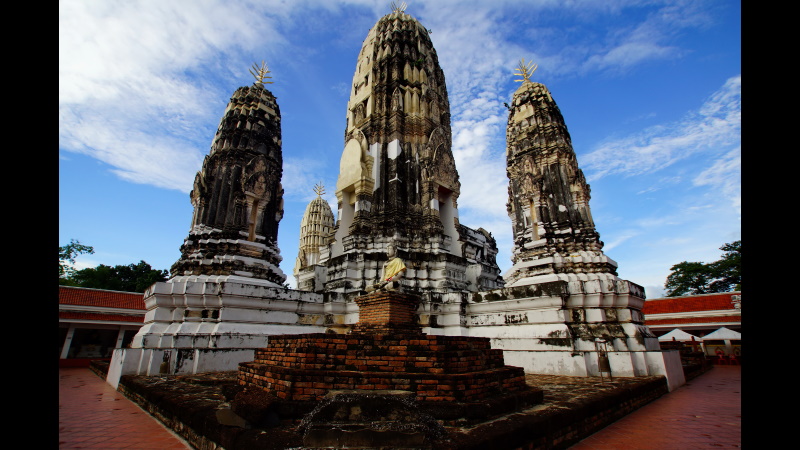 Храм Wat Mahatat. Фото: Prasong Suriyakanont