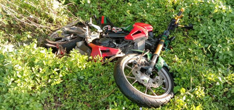 Мотоциклист погиб в аварии в Таланге. Фото: Иккапоп Тхонгтуб