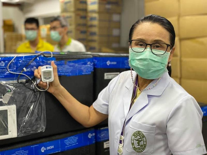 Почти 100 тыс. доз вакцины от CОVID-19 прибыли на Пхукет. Фото: Phuket PR