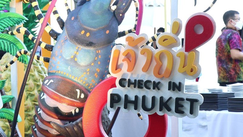Кулинарный конкурс среди пяти поселков прошел на Пхукете. Фото: PR Phuket