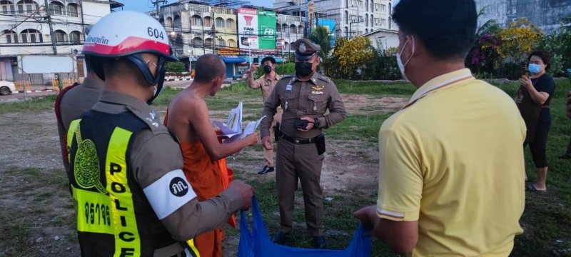 Фальшивому монаху грозит до года тюрьмы. Фото: Полиция Пхукет-Тауна