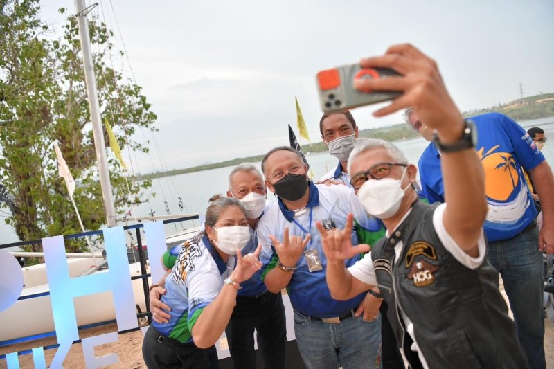 Министр туризма приехал на Пхукет анонсировать Phuket Bike Week 2022. Фото: Минтуризма Таиланда
