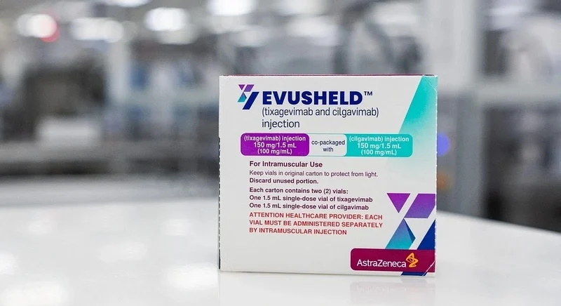 Таиланд закупит препарат Evusheld для тех, кто не может привиться обычными вакцинами
