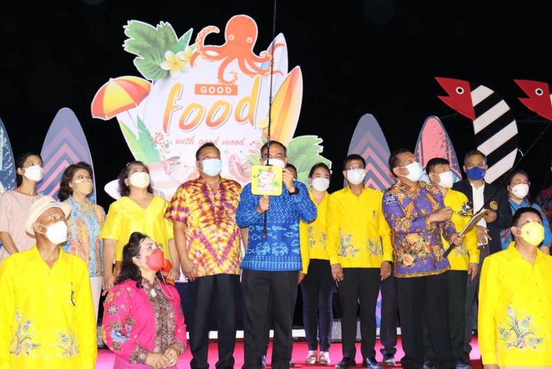 Очередная ярмарка Roi Rim Lay прошла в Сапан-Хине. Фото: Phuket OrBorJor