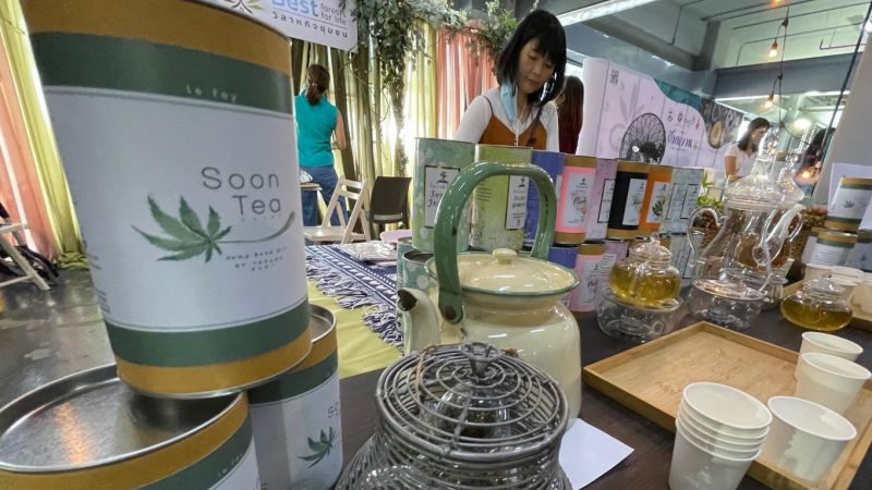 Конопляный чай на выставке в Бангкоке. Фото: Bangkok Post