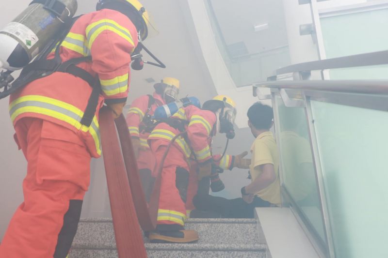 Пожарные учения в аэропорту 16 июня. Фото: AoT Phuket
