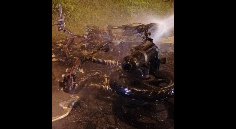 У храма Wat Suwan Khiri Wong в Патонге сгорел скутер. Фото: Полиция Патонга