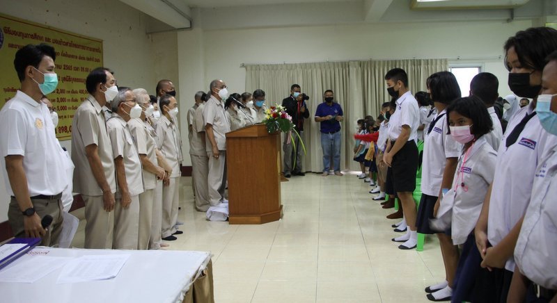 Kusoldharm Foundation раздал учебные гранты школьникам. Фото: PR Phuket