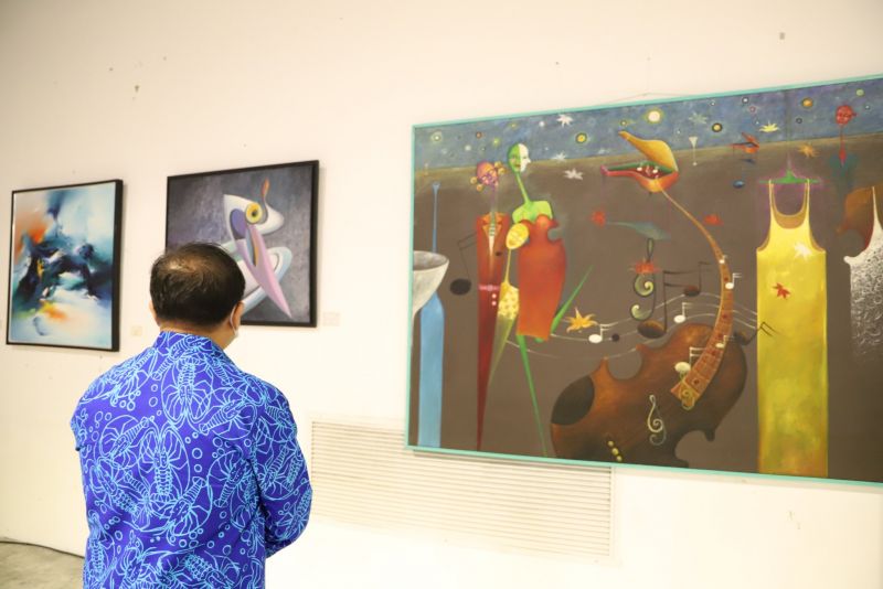 Выставка живописи к Дню Матери в Central Phuket Floresta. Фото: Муниципалитет Пхукет-Тауна