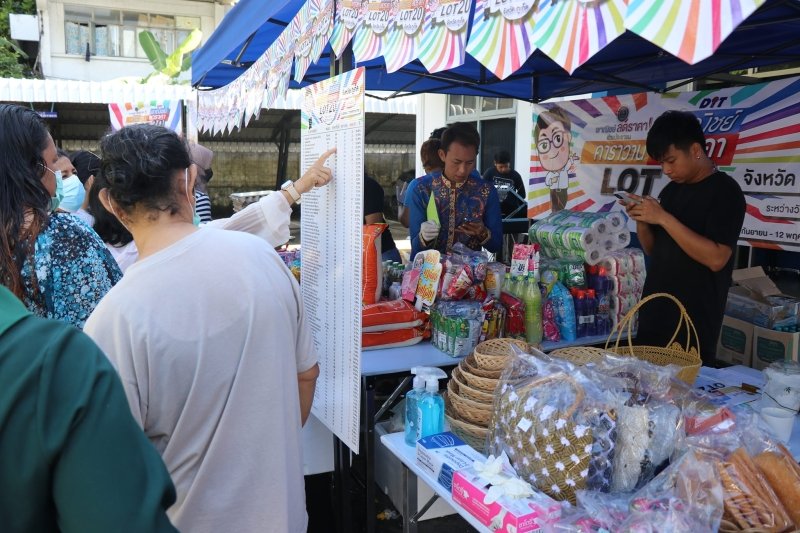 На Пхукете начали работу передвижные ярмарки доступных товаров Lot 20. Фото: PR Phuket