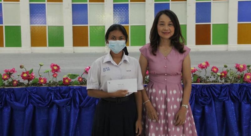 Вручение стипендий в школе Satree Phuket School. Фото: PR Phuket