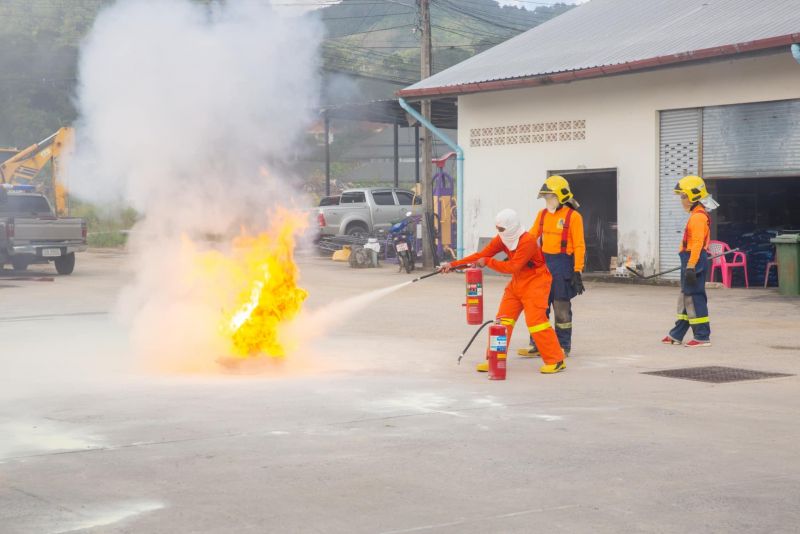 Власти Камалы организовали пожарные учения для сотрудников OrBorTor. Фото: OrBorTor Камалы