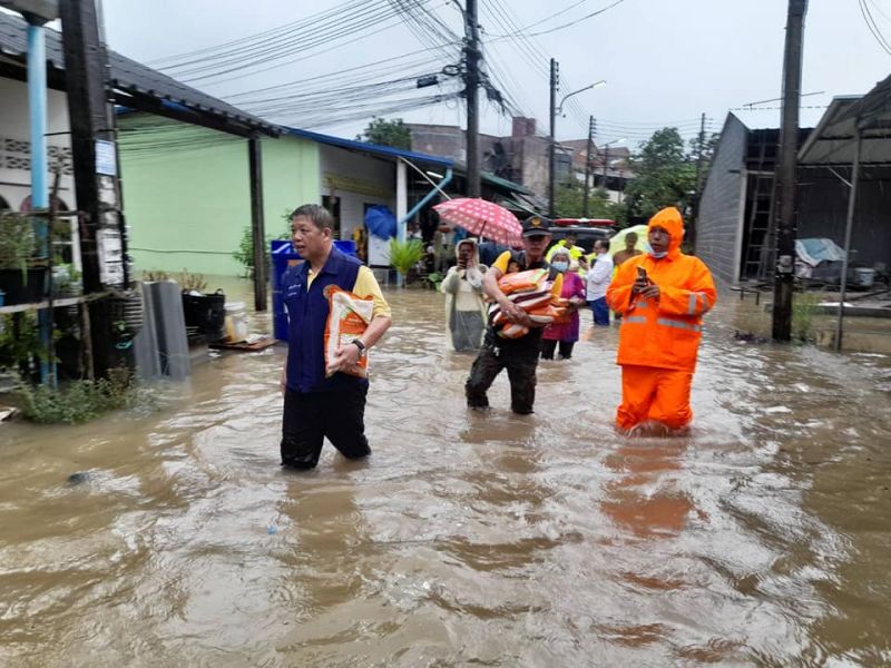Ночные осадки 16 октября вызвали наводнения по всему Пхукету. Фото: Patong Police