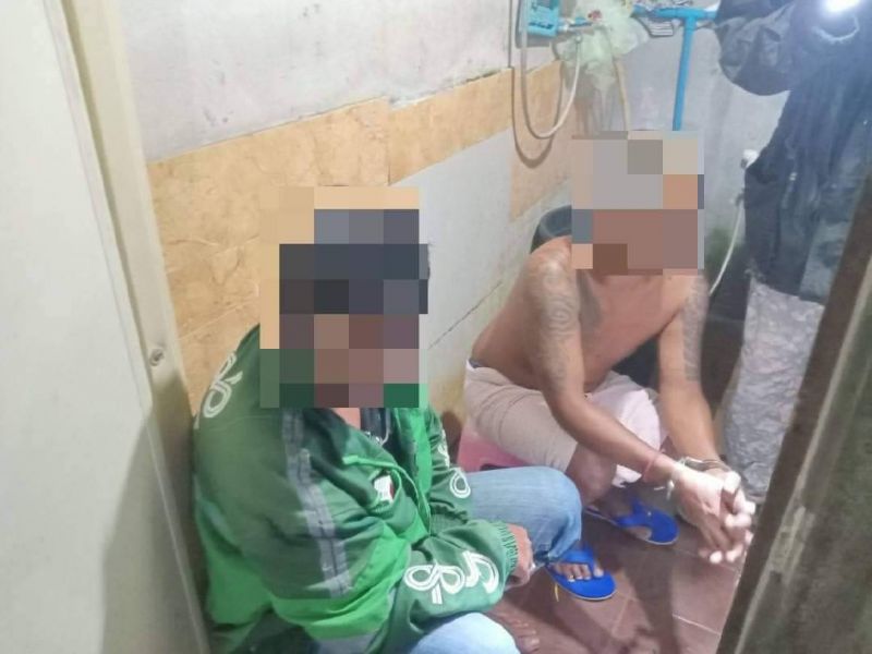 Два человека задержаны с наркотиками на Пхукете. Операцию провели гражданские власти. Фото: Narong Woonciew Facebook