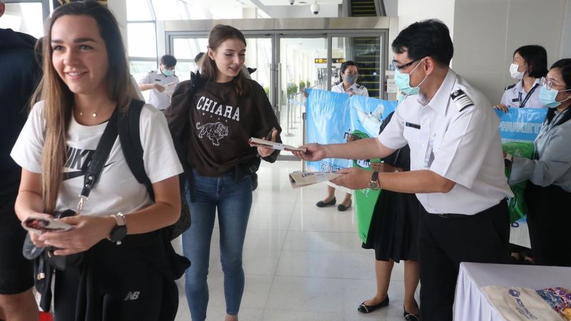 Первый рейс LOT на Пхукете в этом сезоне. Фото: Phuket Info Center