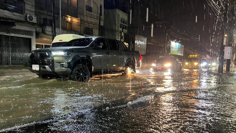Вечерние дожди на Пхукете 23 ноября. Фото: Phuket Info Center