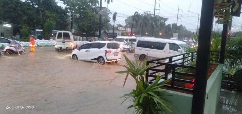 Вечерние дожди 23 ноября на Пхукете. Фото: Phuket Info Center