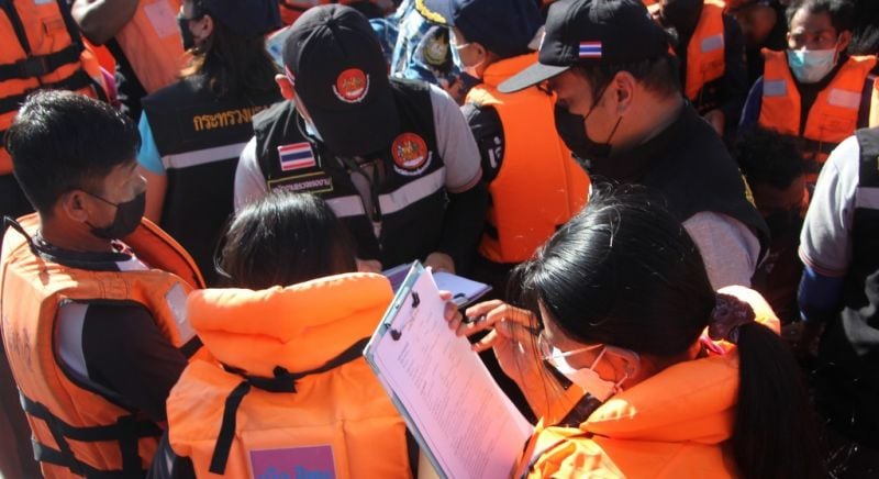 В ходе инспекции на рыболовецких судах власти не нашли ни одного нарушения и не получили ни одной жалобы от моряков. Фото: PR Phuket