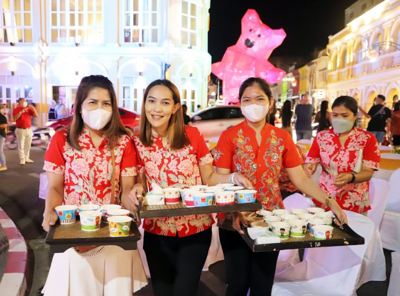 Открытие Пхукетского фестиваля лампад 2023 в Старом городе 15 января. Фото: Phuket City Municipality