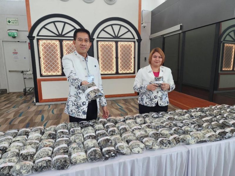 Первых групповых туристов из Китая на Пхукет доставила Spring Airlines. Фото: Phuket Info Center