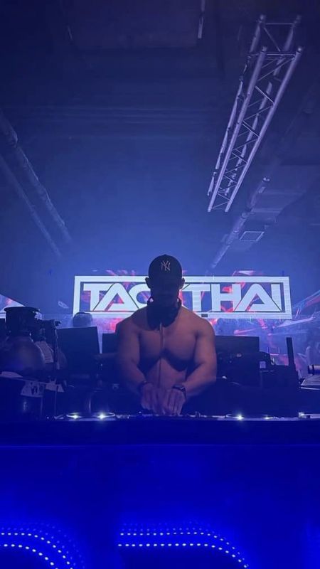 DJ Tackthai в Сингапуре. Фото: Kittiphop Hongsala Facebook