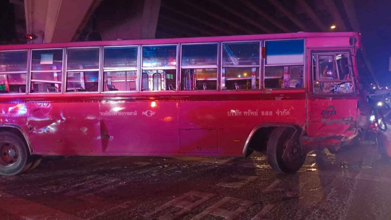 Водитель автобуса лишен прав на 30 дней за ДТП с 14 пострадавшими