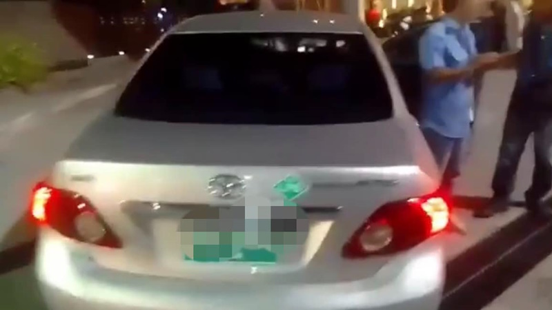 Таксист получил удар по голове гаечными ключом после того, как приехал в отель за пассажиром, вызвавшим машину через неправильное приложение. Заявления в полицию подали оба участники инцидента. Фото: Phuket Info Center