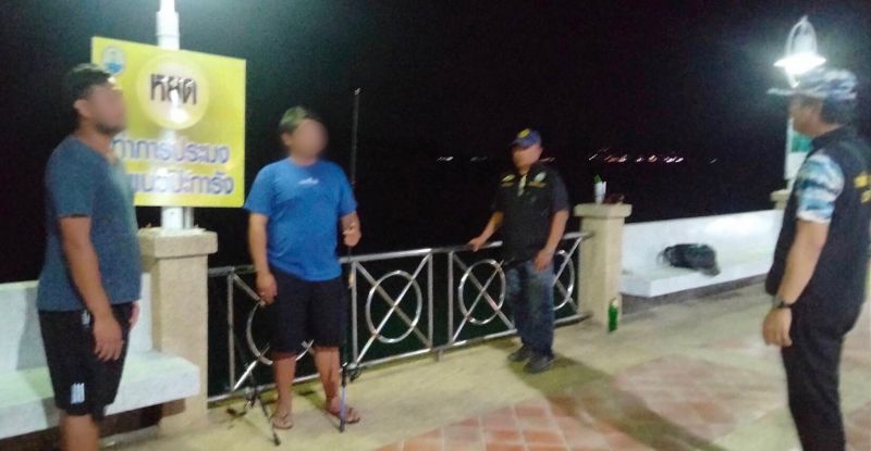 Еще один рыбак был передан в полицию в связи с незаконно добытым кальмаров в количестве одной штуки. Фото: DMCR