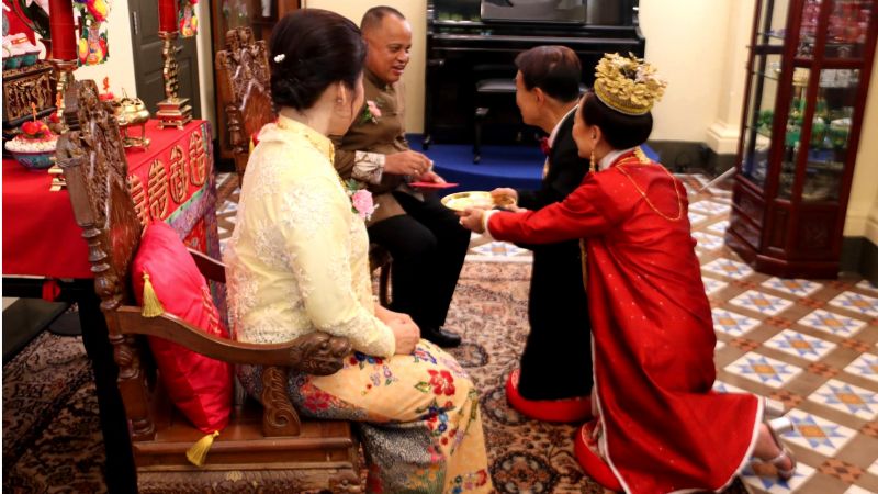 Перанаканские свадьбы проходят в Пхукет-Тауне