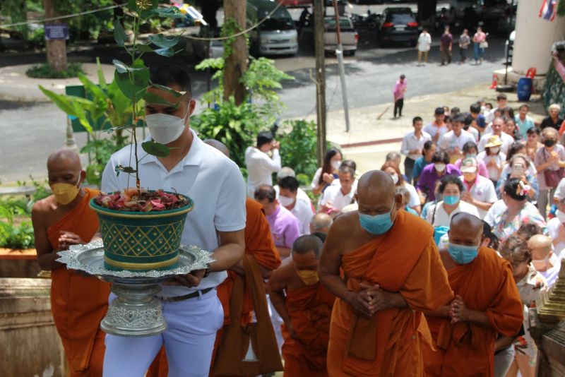 Высадка Дерева Будды в храме в Ко-Кэу. Фото: PR Phuket