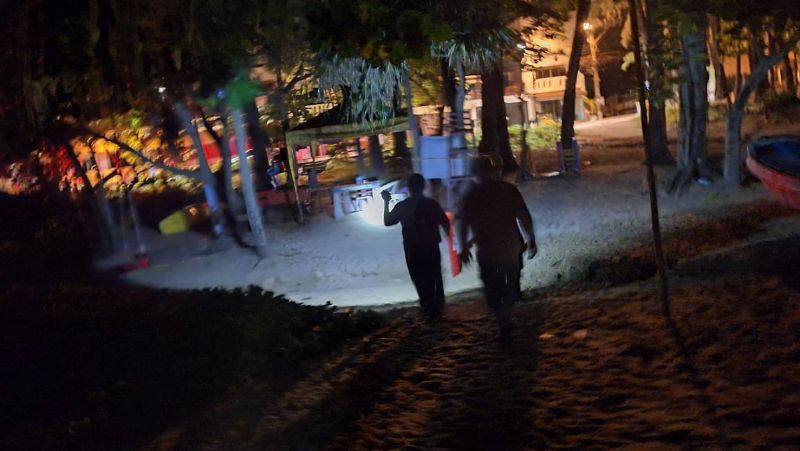Потерявшуюся после наступления темноты туристку нашли в 7 км от места пропажи. Фото: Phuket Tourist Police